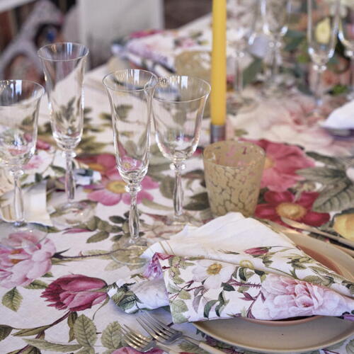 TABLE CLOTH - Rose Flower Garden JL