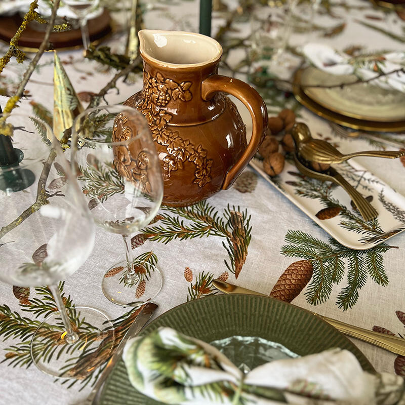 MANTEL - Pine trees 145 x 220 cm