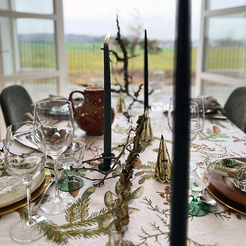 MANTEL - Pine trees 145 x 220 cm